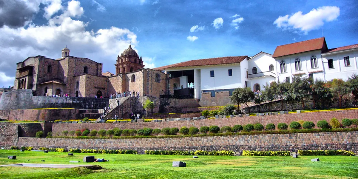 Recintos de Qorikancha