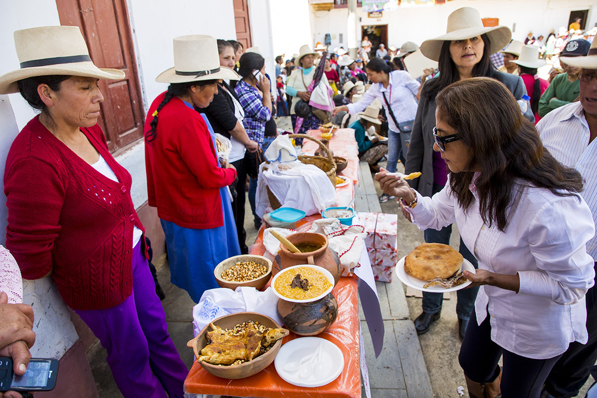 Almuerzo buffet en Mollepata