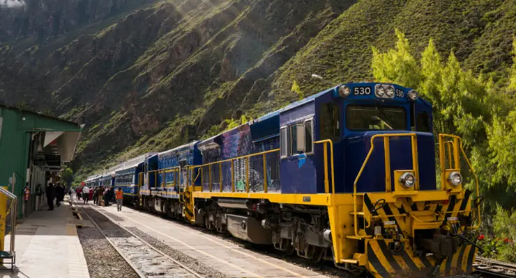 Andenes de la estación de Ollantaytambo